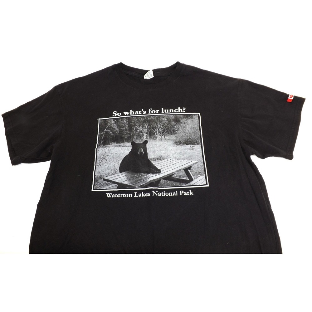 Waterton National Parks Canada FUNNY Bear  Picture T-shirt Apparel -Unisex  XL